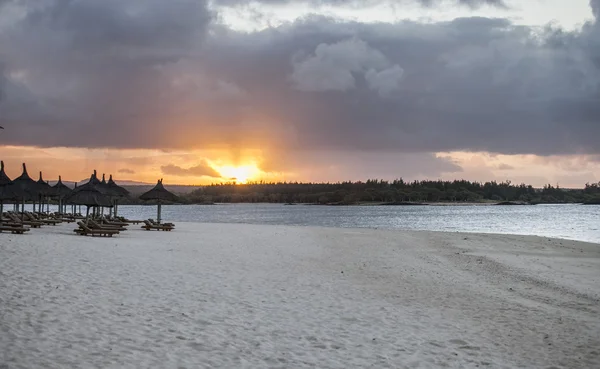 Paisagem ao pôr do sol — Fotografia de Stock