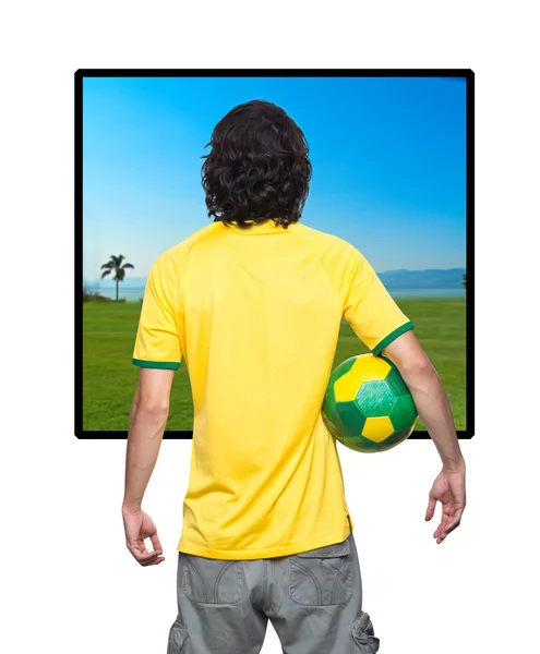 Hombre con camiseta brasileña —  Fotos de Stock