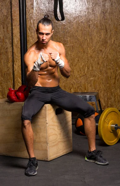 Sportovní Boxer Muž Trénink Tělocvičně Tvrdý Trénink Rutina — Stock fotografie