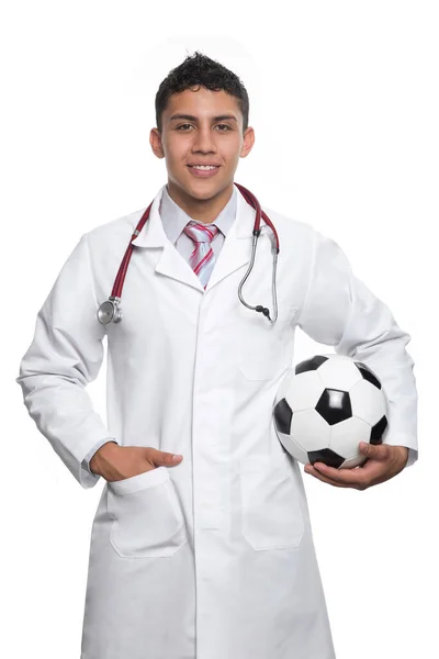 Mladý Latino Lékař Bílým Kabátem Bílým Stetoskopem Bílém Pozadí — Stock fotografie