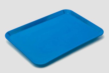 Mavi tepsi. Ticari mutfak için mutfak gereçleri, restoran yemekleri, yiyecek ve içecek, konsept.