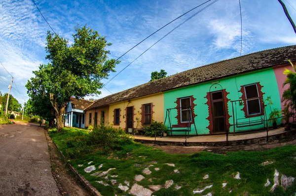 Strade e città cubane . — Foto Stock