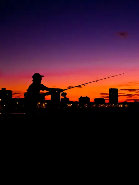 日没時のハバナの漁師 — ストック写真