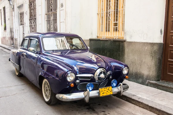 Küba eski araba — Stok fotoğraf