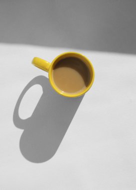 kapuçino, yukarıda görünümü ile kahve kupa