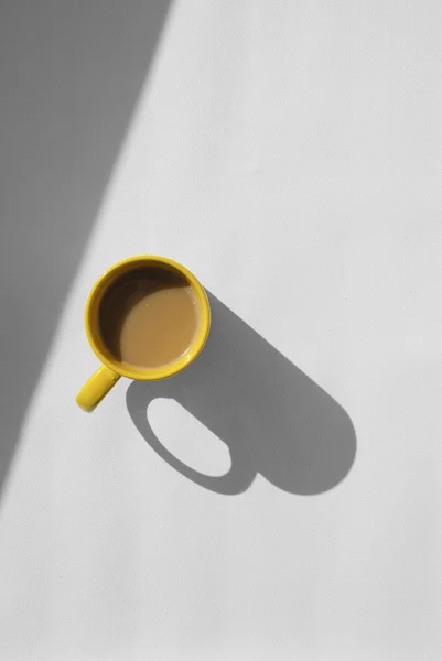 Kawa kubek z kawą cappuccino, powyżej widoku — Zdjęcie stockowe