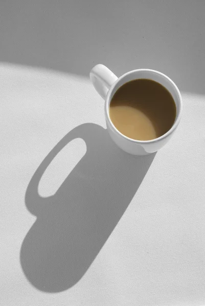 Coffee mug with cappuccino, above view — Stock Photo, Image