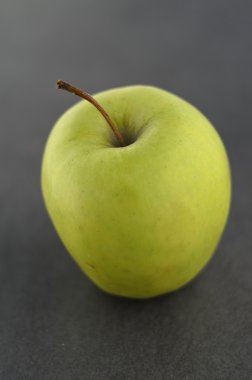 Yeşil elma