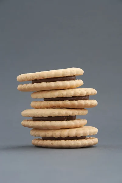 Chocolate cream filled cookies — Stock Photo, Image