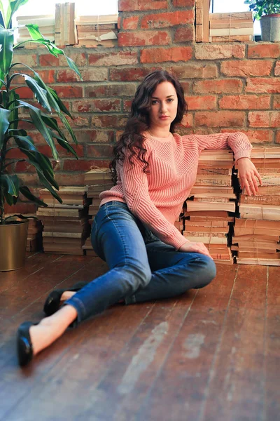 Woman Sitting Floor Pile Books — 스톡 사진