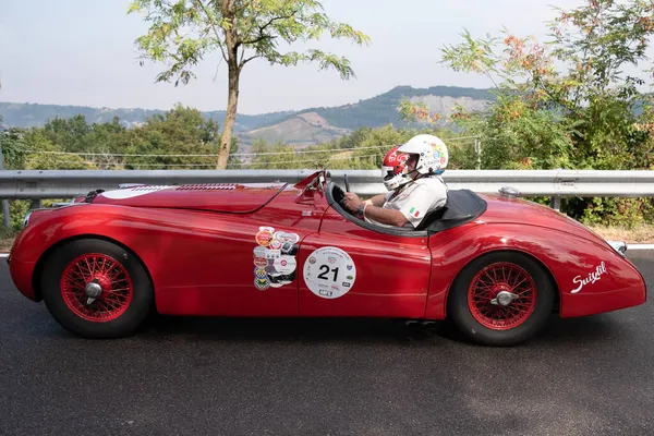Piacenza, İtalya, 25. Gümüş Bayrak tarihi araba Jaguar XK 120