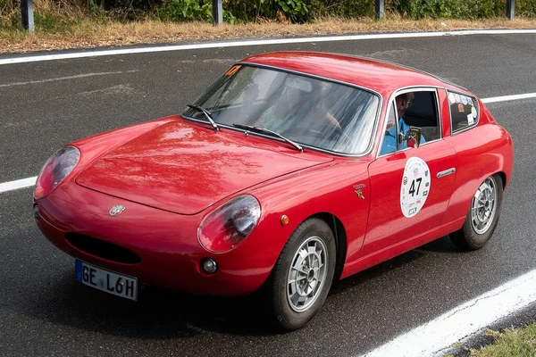 Piacenza Talya Gümüş Bayrak Tarihi Araba Abarth Monomille — Stok fotoğraf