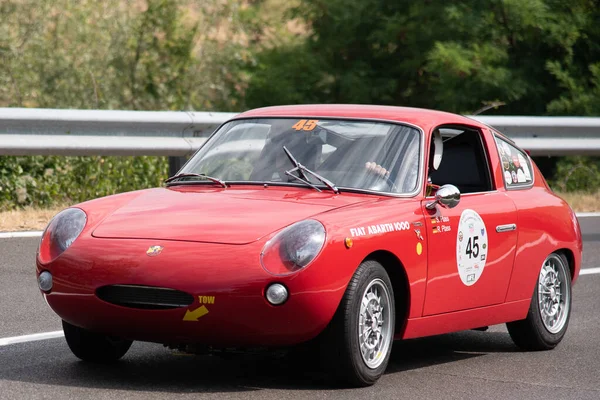 Piacenza Italia 25ª Bandera Plata Coche Histórico Desfilando Fiat Abarth — Foto de Stock