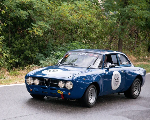 Piacenza Italie 25Ème Défilé Historique Drapeau Argent Alfa Romea Gtam — Photo