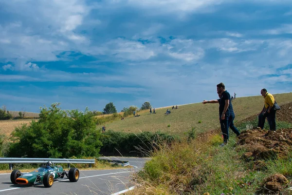 Piacenza, İtalya, 25. Gümüş Bayrak tarihi araba Cooper t 85 geçit töreni