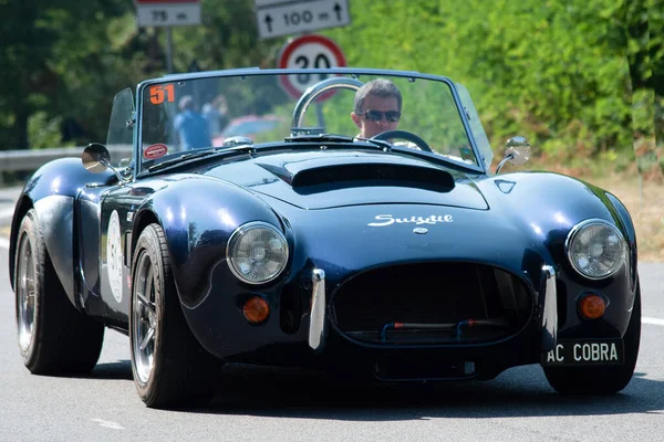 Piacenza Itálie Stříbrná Vlajka Historické Auto Přehlídka Kobra 427 — Stock fotografie