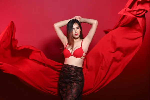 Portré Fiatal Vékony Transznemű Ázsiai Visel Piros Bikini Melltartó Ruha — Stock Fotó