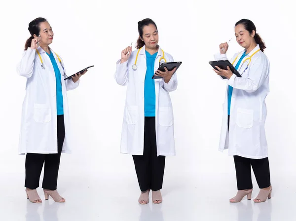 Longitud Total 40S 50S Asian Senior Woman Médico Médico Trabajando —  Fotos de Stock
