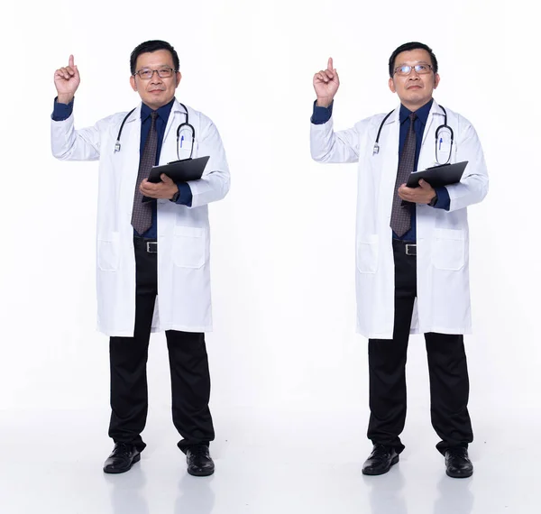 Comprimento Total 60S 50S Asian Senior Man Surgery Medical Doctor — Fotografia de Stock