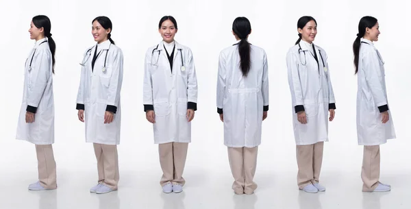 Comprimento Total 30S 40S Asian Woman Doctor Com Estetoscópio 360 — Fotografia de Stock