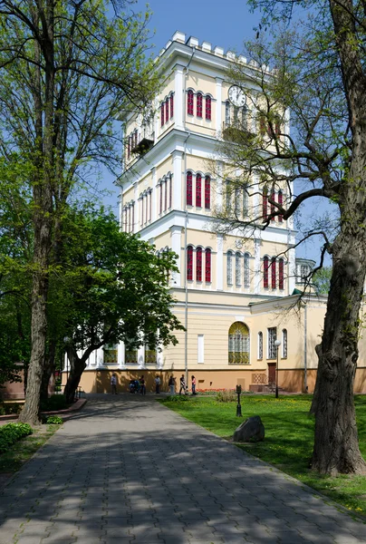 Pałac i park zespół Homel, wieża Rumiancew Paskiewicz palac — Zdjęcie stockowe
