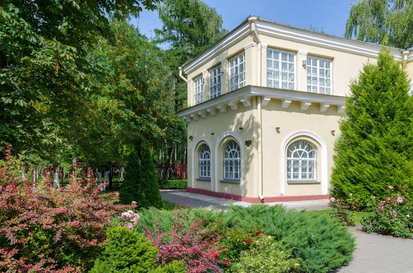 Pintoresco patio de la galería de arte G.H.Vaschenko — Foto de Stock