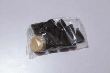 Dhoop Agarbatis Beyaz Arkaplanda İzole Edildi