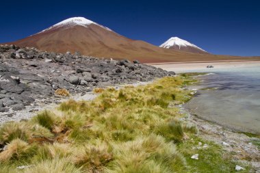 uyuni, Bolivya volkan dağda kar maskeli