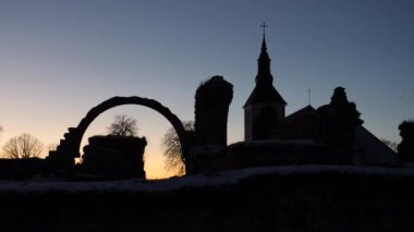 Günbatımında Gudhem Abbey Harabeleri ve Kilisesi, İsveç 'te Seyahat Hedefi, Pan