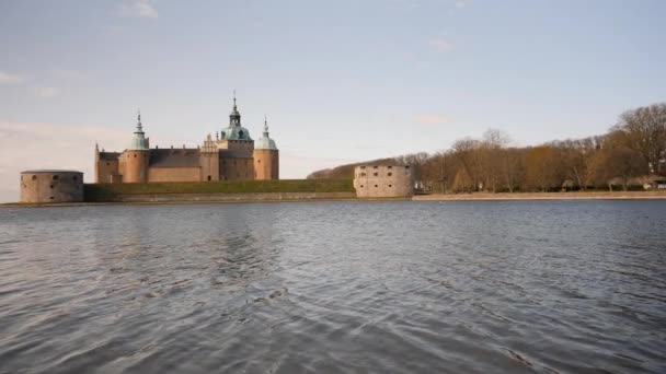 Kalmar Castle Symbol Calmar City Flowing Water Moat Pan High — Video Stock