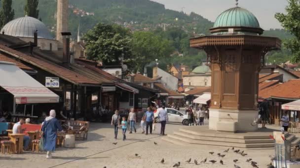 Sarajevo Bosnia Junio 2022 Lugar Interés Fuente Sebilj Ciudad Vieja — Vídeos de Stock