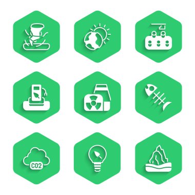 Nükleer enerji santrali, yapraklı ampul, Iceberg, ölü balık, bulutlardaki CO2 emisyonları, petrol veya benzin istasyonu, ormansızlaşma ve Tornado ikonu. Vektör