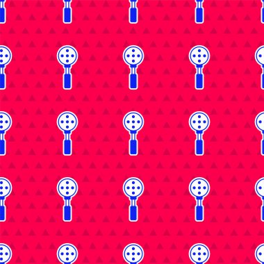 Mavi Spatula simgesi kırmızı arkaplanda izole edilmiş. Mutfak spatula ikonu. Barbekü spatula işareti. Barbekü ve ızgara aleti. Vektör