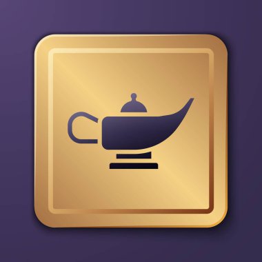 Mor sihirli lamba ya da mor arkaplanda izole edilmiş Aladdin lamba ikonu. Dilek için ruhani lamba. Altın kare düğme. Vektör