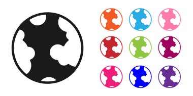 Beyaz arka planda izole edilmiş Kara Dünya ikonu. Dünya ya da Dünya işareti. Küresel internet sembolü. Geometrik şekiller. Simgeleri renklendirin. Vektör