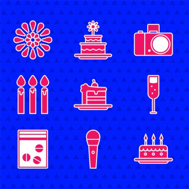 Pasta, karaoke mikrofon, yanan mumlar, bir bardak şampanya, plastik poşet uyuşturucu, doğum günü pastası, fotoğraf makinesi ve havai fişek ikonu. Vektör