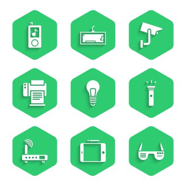 Fikir kavramına sahip ampul, grafiksel tablet, akıllı gözlük, el feneri, Router ve wi-fi sinyali, yazıcı, güvenlik kamerası ve müzik çalar ikonu. Vektör