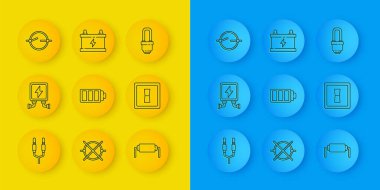 Hat ses krikoyu, elektrik trafosu, pil şarj seviyesi göstergesi, rezistör elektriği, ışık anahtarı, devre şeması, LED ampul ve araba aküsü ikonu. Vektör