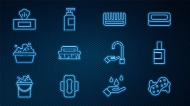 Sünger, temizlik malzemesi şişesi, saç fırçası, fırça, sabun köpüklü leğen, ıslak mendil, şampuan ikonu. Vektör