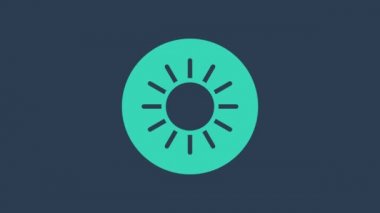 Turkuaz Güneş simgesi mavi arkaplanda izole edildi. 4K Video hareketli grafik canlandırması