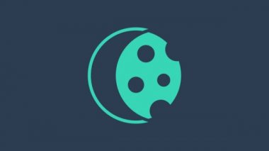 Mavi arka planda izole edilmiş güneş ikonu turkuaz tutulması. Tam sonar tutulması. 4K Video hareketli grafik canlandırması