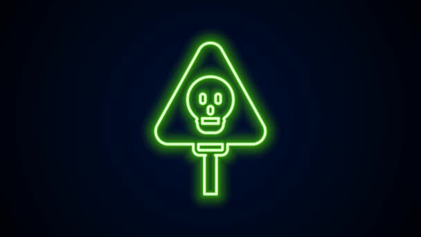 Gloeiende neonlijn Botten en schedel als teken van toxiciteit waarschuwing pictogram geïsoleerd op zwarte achtergrond. 4K Video motion grafische animatie — Stockvideo