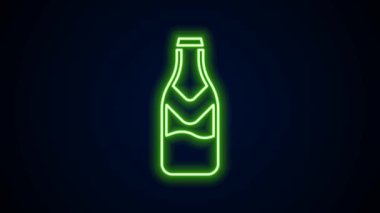 Parlayan neon hattı bira şişesi simgesi siyah arka planda izole edildi. 4K Video hareketli grafik canlandırması