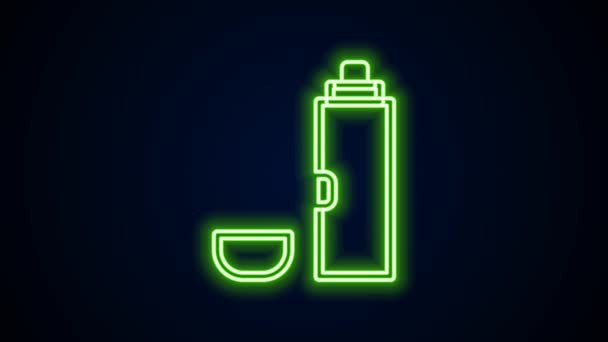 Glödande neon linje Thermos container ikon isolerad på svart bakgrund. Termokolvsikonen. Camping- och vandringsutrustning. 4K Video motion grafisk animation — Stockvideo