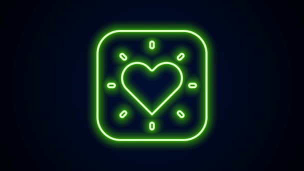 Glowing neon line Heart icon isolated on black background. Romantic symbol linked, join, passion and wedding. Happy Valentines day. 4K Video motion graphic animation — стоковое видео