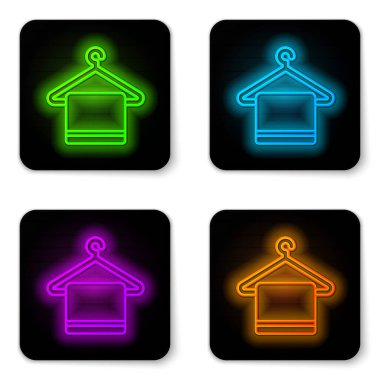 Beyaz arkaplanda izole edilmiş bir askı simgesi üzerinde parlayan neon çizgisi havlusu. Banyo havlusu ikonu. Siyah kare düğme. Vektör İllüstrasyonu