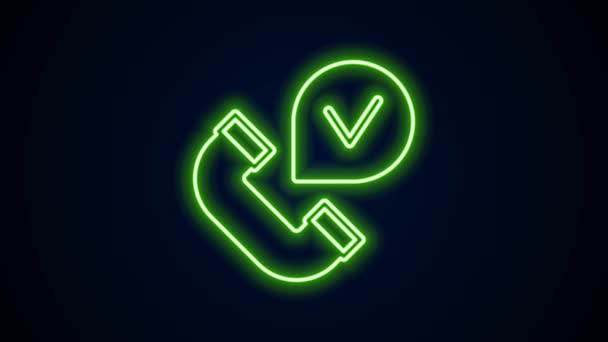 Linha de néon brilhante ícone telefone auscultador isolado no fundo preto. Sinal de telefone. Animação gráfica em movimento de vídeo 4K — Vídeo de Stock