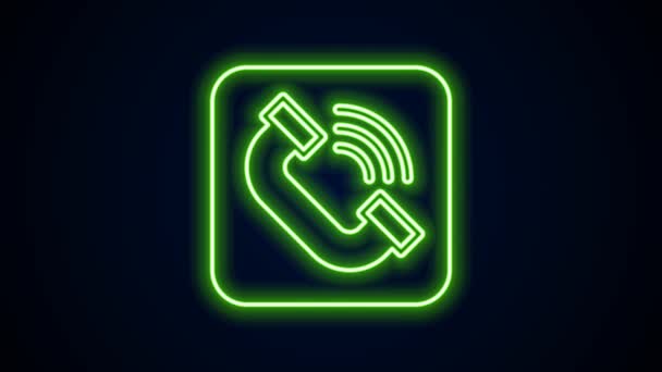 Parlayan neon hattı telefon ahizesi simgesi siyah arkaplanda izole edildi. Telefon işareti. 4K Video hareketli grafik canlandırması — Stok video