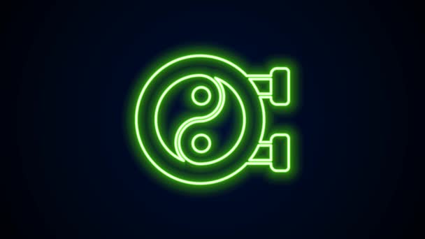 Zářící neonové linie Yin Yang symbol harmonie a vyvážení ikony izolované na černém pozadí. Grafická animace pohybu videa 4K — Stock video