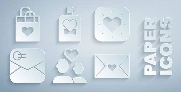 Set Lover koppel, Hart, Envelop met Valentijnshart, Parfum en Shopping bag icoon. Vector — Stockvector